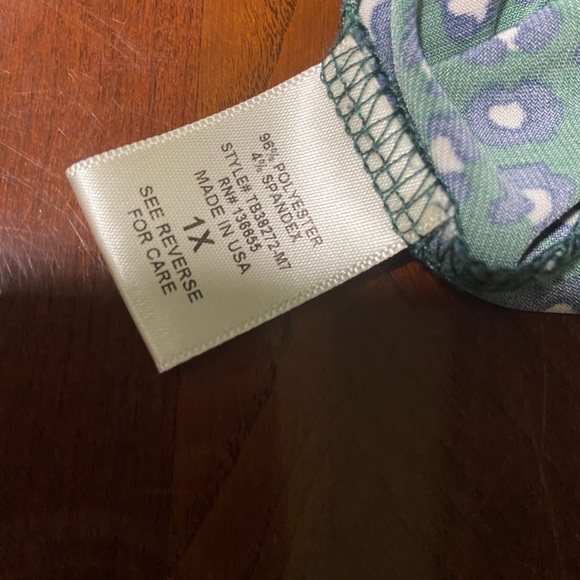 Beacon brand sleeveless top - Picture 4 of 8